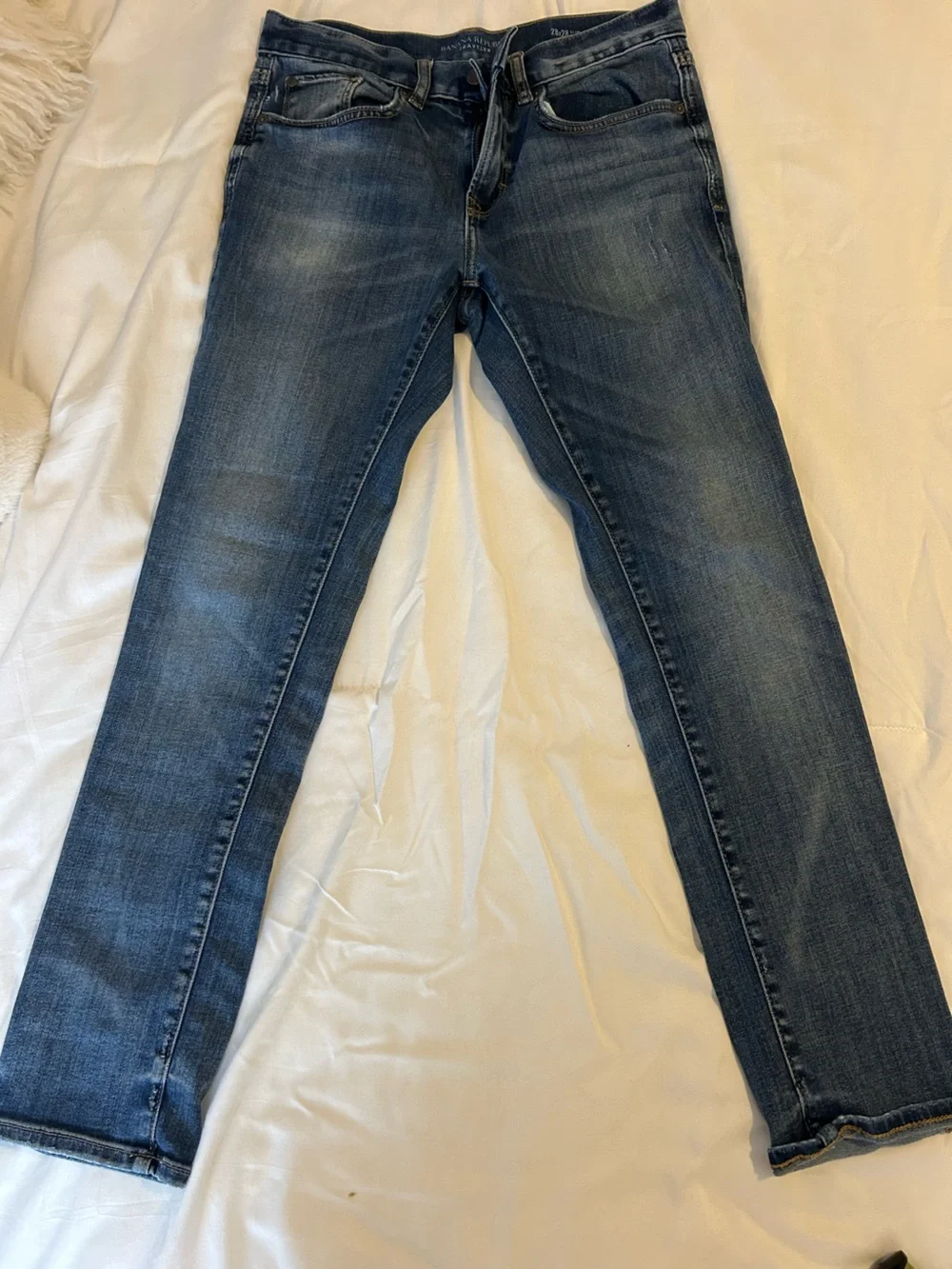 Banana Republic Slim Straight Jeans in Medium Blue Wash